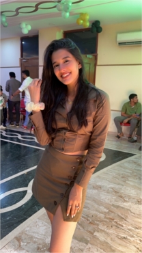 Viddhi patel profile picture