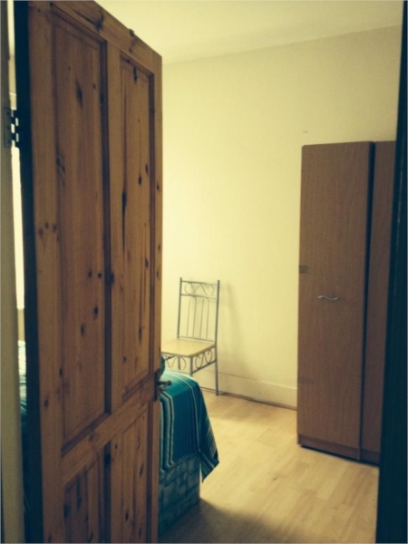 Reshmi room photo