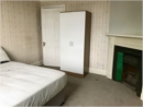 Karen Gunn room photo