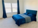 Sunny D room photo
