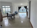 Vinod room photo