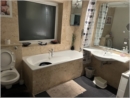 Utsav Patel room photo
