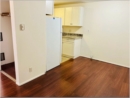 Renju Thomson room photo