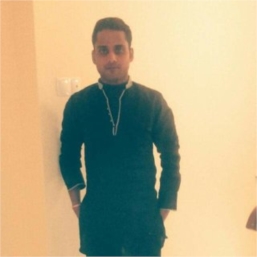 saggy profile picture
