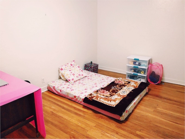 Garima Pawar room photo